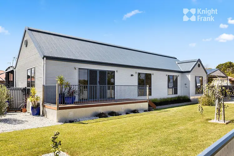 4 Wellington Street, Swansea TAS 7190