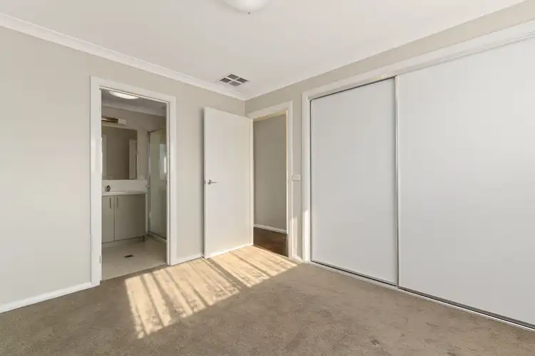 Seventh view of Homely townhouse listing, 2/4-6 Wilson Street, Wodonga VIC 3690