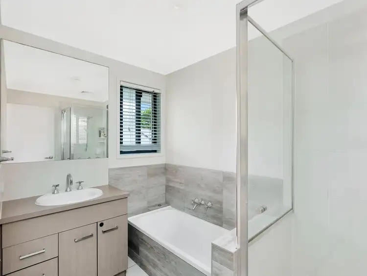 Sixth view of Homely house listing, 27 Silver Dawn Crescent, Oxenford QLD 4210