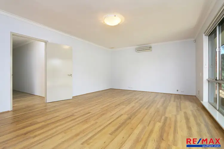 Sixth view of Homely house listing, 3 Silvertop Terrace, Willetton WA 6155
