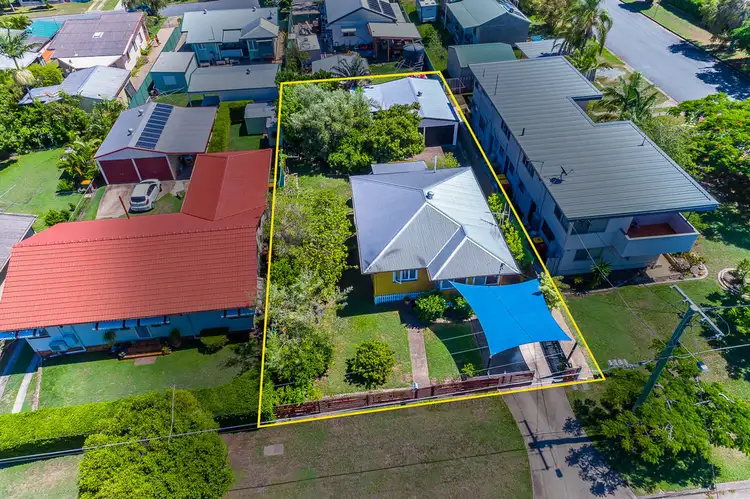 Second view of Homely house listing, 18 Enoch Street, Clontarf QLD 4019