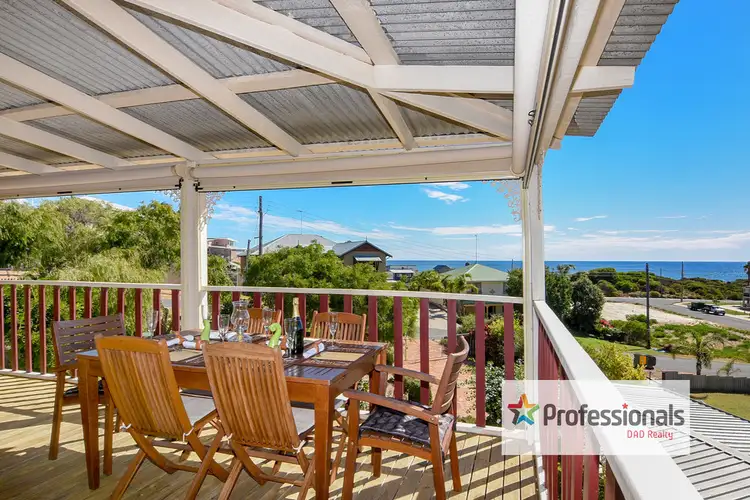 1 McCallum Court, Binningup WA 6233