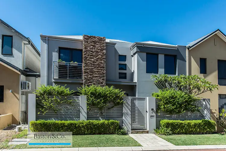 Second view of Homely house listing, 10 Plomarion Rise, Victoria Park WA 6100