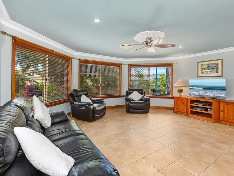 Fourth view of Homely house listing, 33 Kimberley Circuit, Banora Point NSW 2486