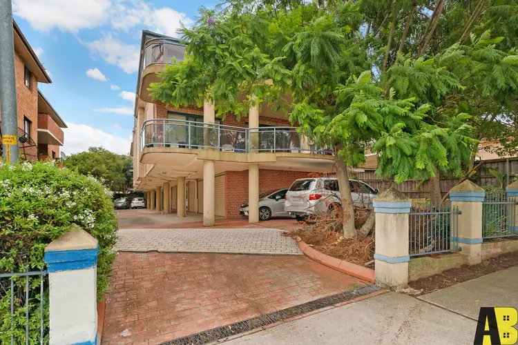6/130 Good Street, Harris Park NSW 2150
