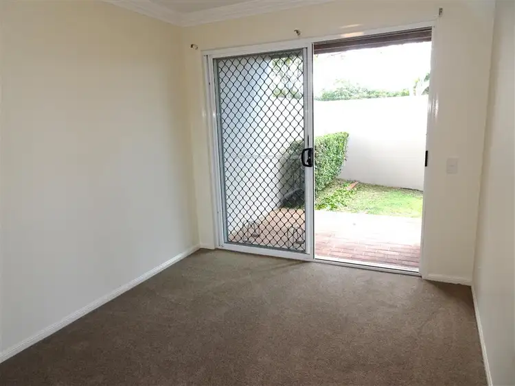 Sixth view of Homely townhouse listing, 2/218 Queen Street, Southport QLD 4215