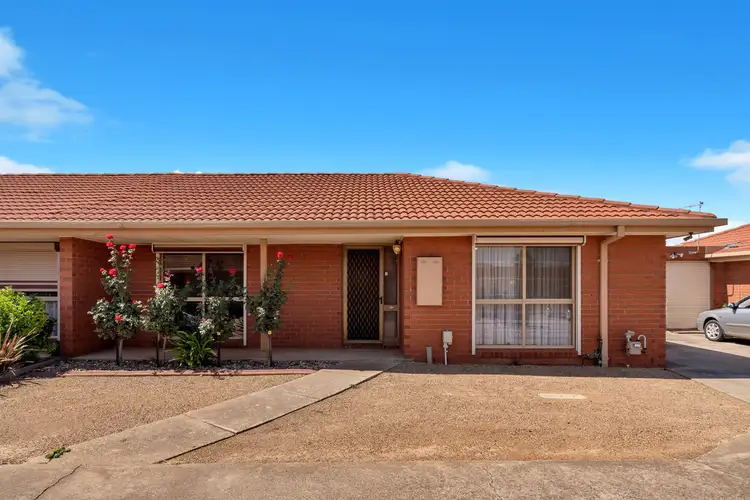 3/69-71 Barries Road, Melton VIC 3337