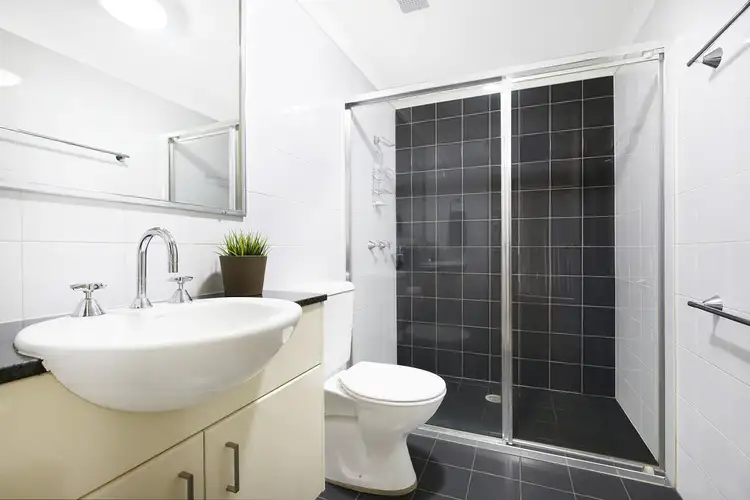 Fifth view of Homely unit listing, 103/214-220 Princes Highway, Fairy Meadow NSW 2519