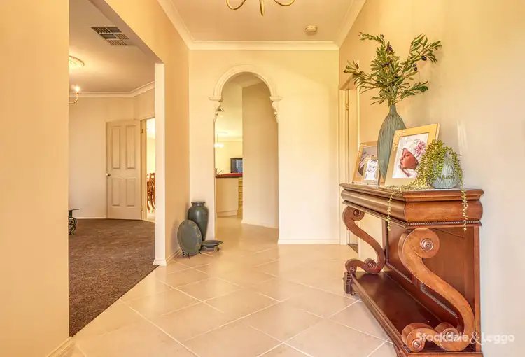 Fifth view of Homely house listing, 11 Eyre Court, Kialla VIC 3631