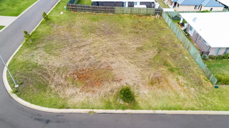 16 Renshaw Crescent, Kearneys Spring QLD 4350