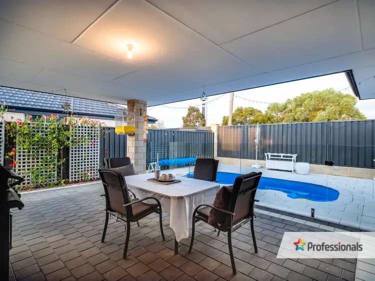 33 Limetta Grove, Landsdale WA 6065