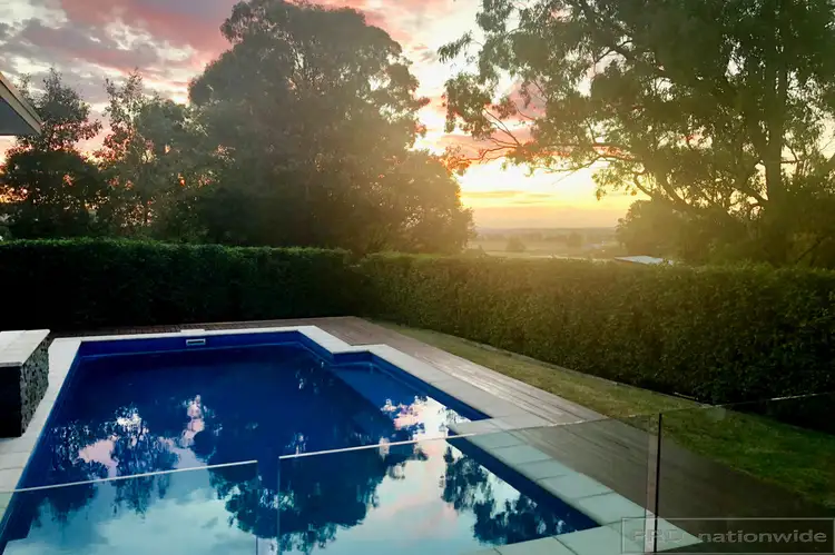 17 Leonard Close, East Maitland NSW 2323