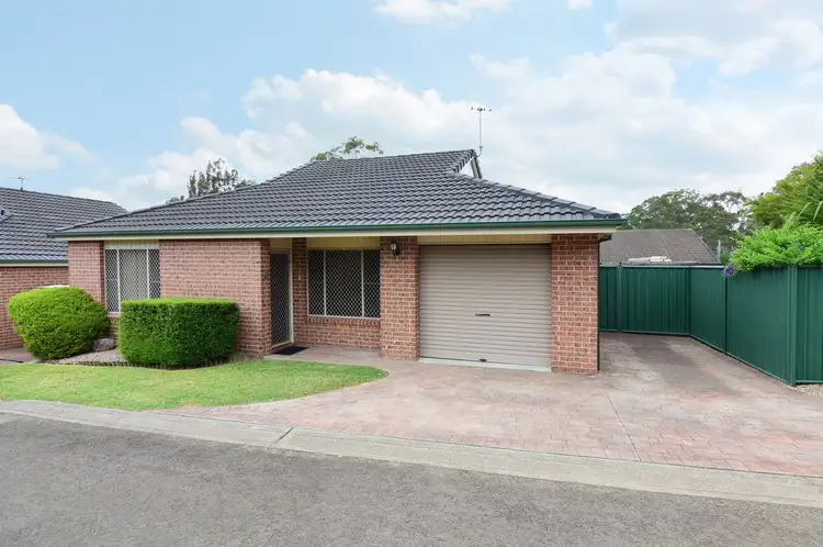 1/56 Brinawarr Street, Bomaderry NSW 2541