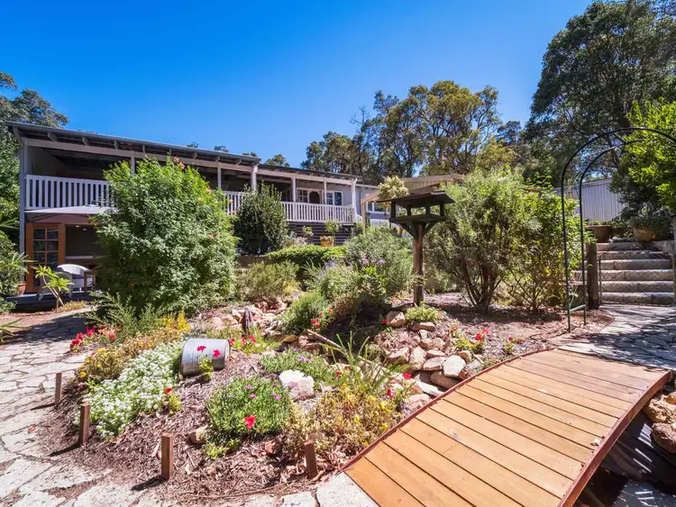 52 Evans Street, Mount Helena WA 6082
