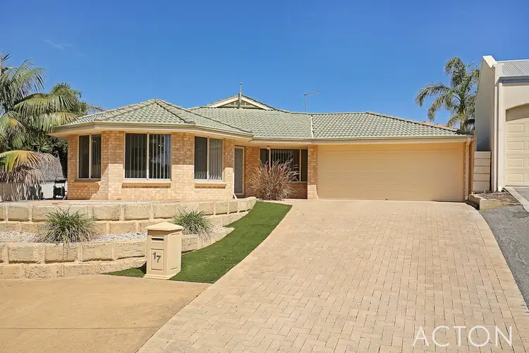 17 Boileau Place, San Remo WA 6210