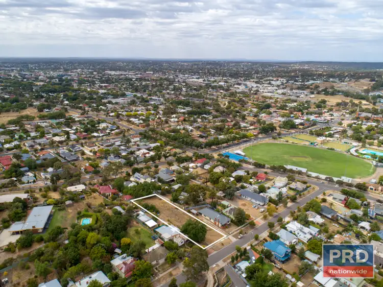 16 Burn Street, Golden Square VIC 3555