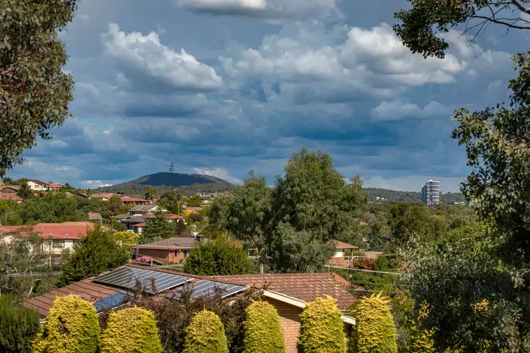 51 Fitzhardinge Crescent, Evatt ACT 2617