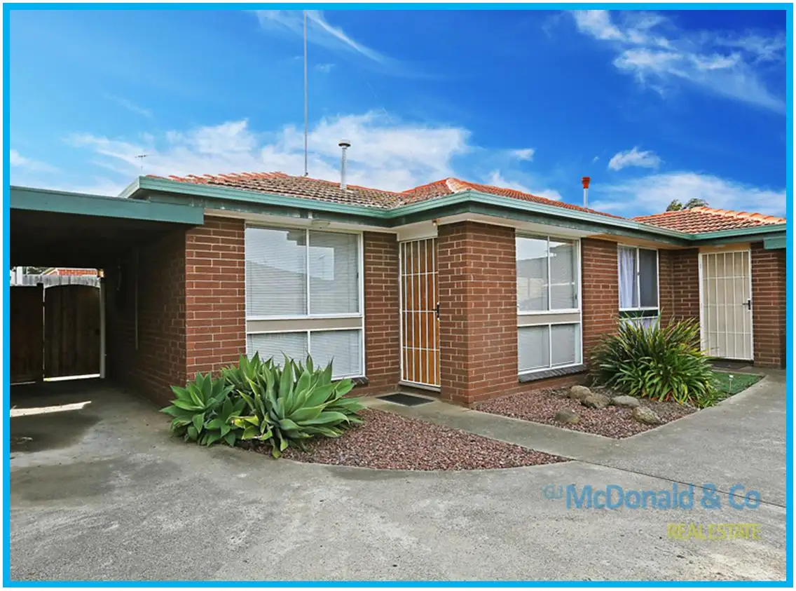 Main view of Homely unit listing, 2/8 Casaceli Court, Whittington VIC 3219