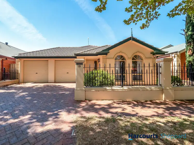 19 Hallett Bvd, Allenby Gardens SA 5009