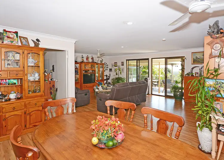 Fourth view of Homely house listing, 8 NORTH POINT COURT, Dundowran QLD 4655