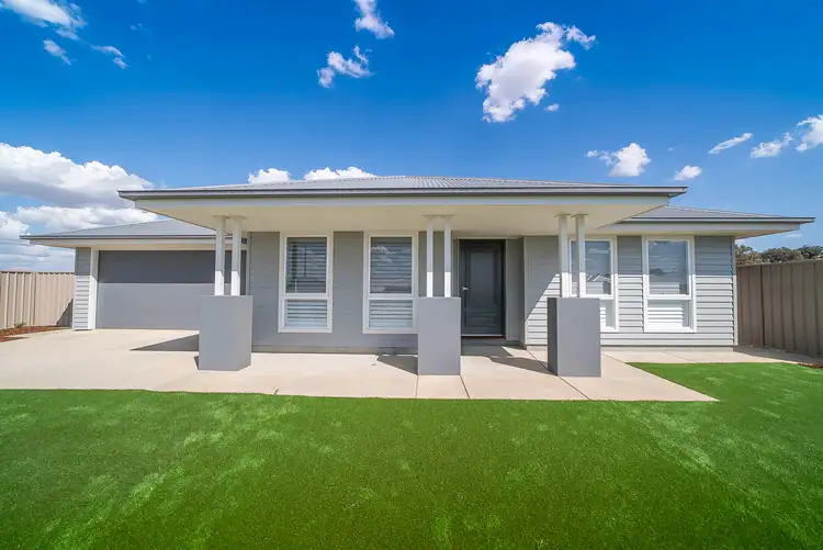 14 Thane Court, Lloyd NSW 2650