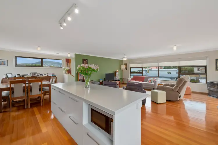 Fifth view of Homely house listing, 2/8 Lennox Avenue, Lutana TAS 7009