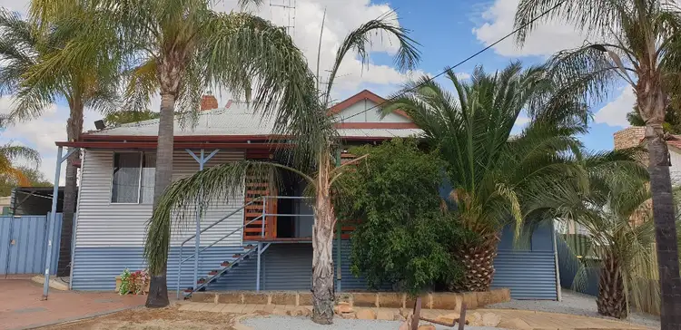 18 Queen Street, Northam WA 6401