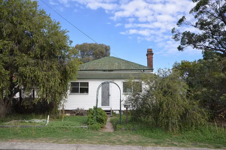 1 Wilga Avenue, Warwick QLD 4370