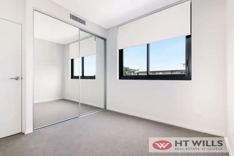 Fifth view of Homely apartment listing, B401/9 Derwent Street, South Hurstville NSW 2221