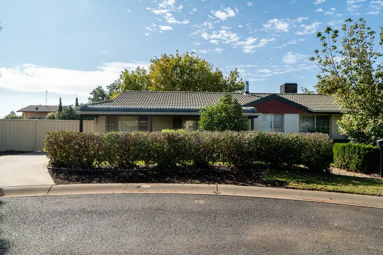11 EUMUNG STREET, Dubbo NSW 2830