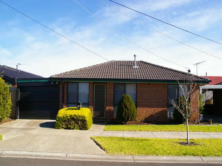 15 Waddell Court