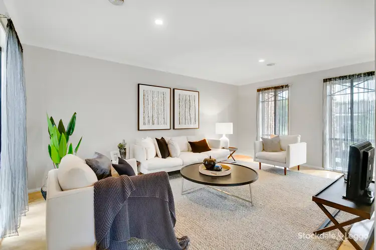 Second view of Homely house listing, 19 Lapwing Court, Langwarrin VIC 3910
