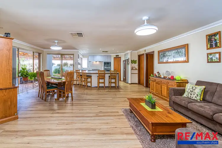 23 Devenish Way, Leeming WA 6149