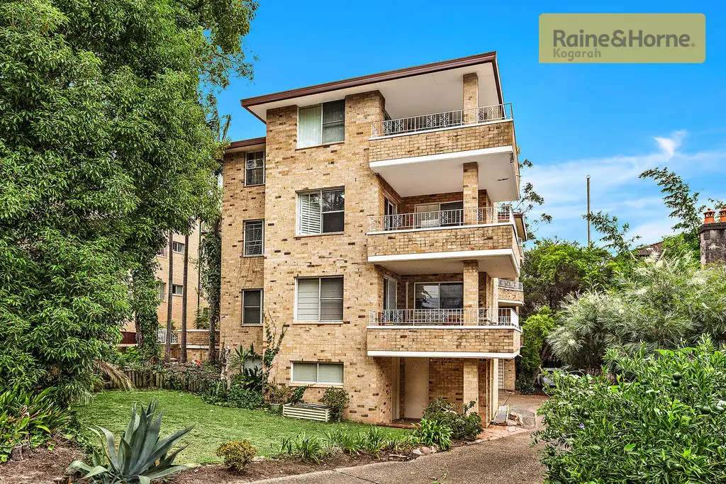 Main view of Homely unit listing, 4/12-14 Carlton Parade, Carlton NSW 2218