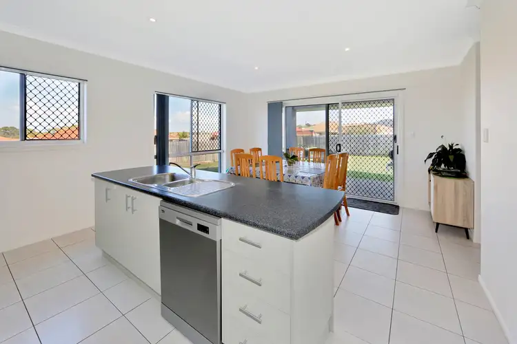 Fourth view of Homely house listing, 4 Parame Court, Nikenbah QLD 4655