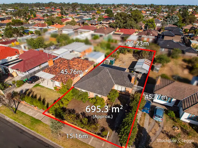 17 Lockley Street, Hadfield VIC 3046