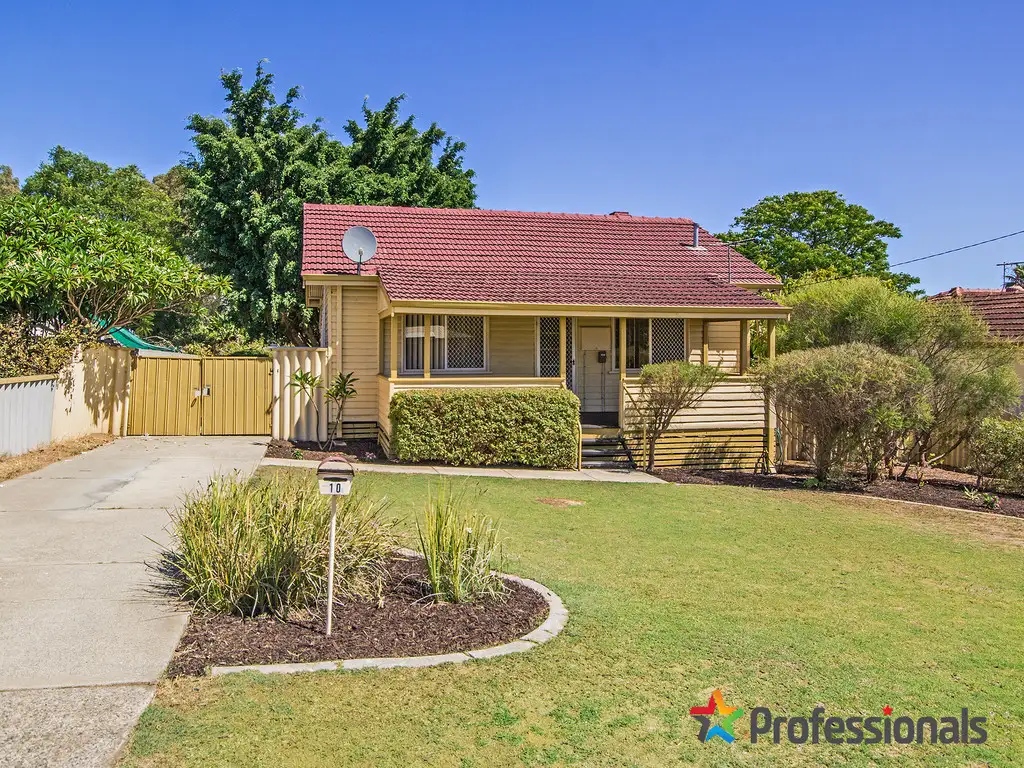 Main view of Homely house listing, 10 Crabtree Way, Medina WA 6167