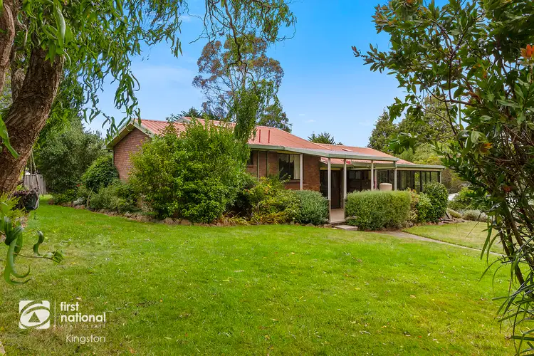 302 Leslie Road, Kingston TAS 7050