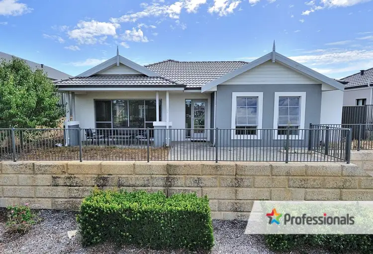 12 Barclay Way, Aveley WA 6069
