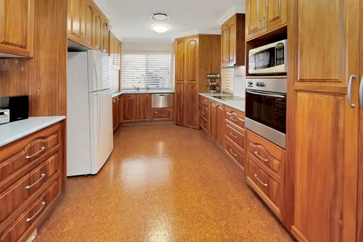 Seventh view of Homely house listing, 42 Harrison Circuit, Urangan QLD 4655