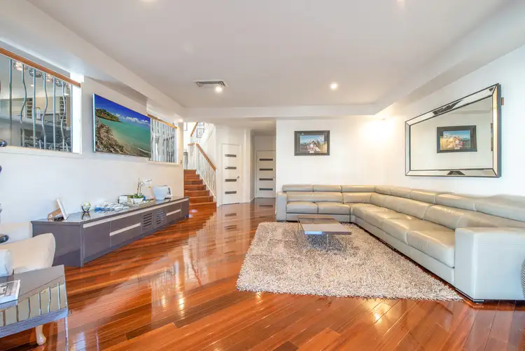 Seventh view of Homely house listing, 19 St Helens Close, West Hoxton NSW 2171