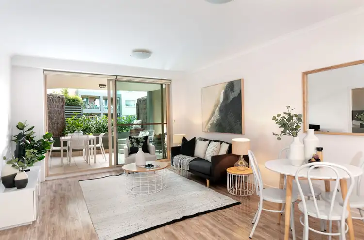 Second view of Homely apartment listing, 207/168 Queenscliff Road, Queenscliff NSW 2096