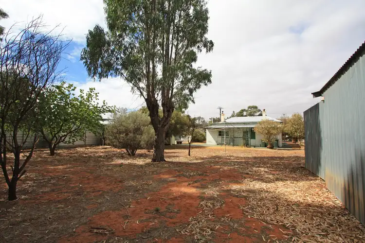 Seventh view of Homely house listing, 4 Eringa Avenue, Loxton SA 5333