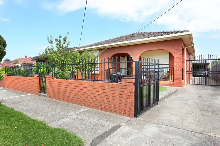 69 Royal Parade, Pascoe Vale South VIC 3044