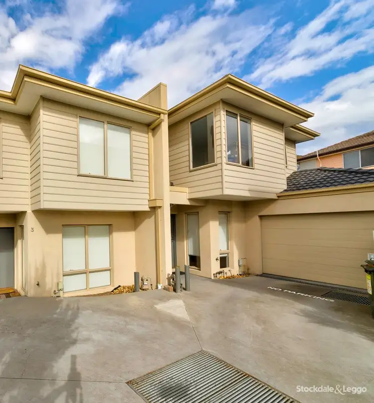 2/1 Marjory Place, Tullamarine VIC 3043