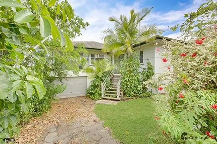 8 Amelia Street, West Gladstone QLD 4680