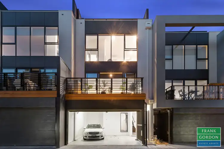 4 Workers Street, Port Melbourne VIC 3207
