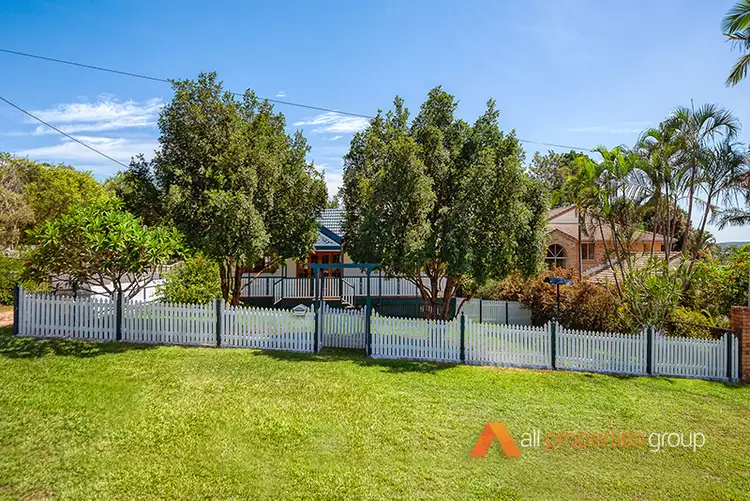 9 Nandala Drive, Tanah Merah QLD 4128