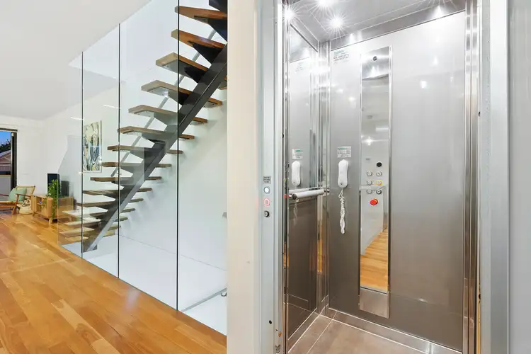 Third view of Homely house listing, 2/3 York Street, Geelong VIC 3220