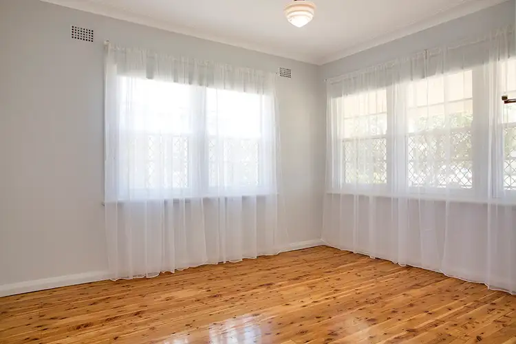 Third view of Homely house listing, 50 Mathews Street, Tamworth NSW 2340